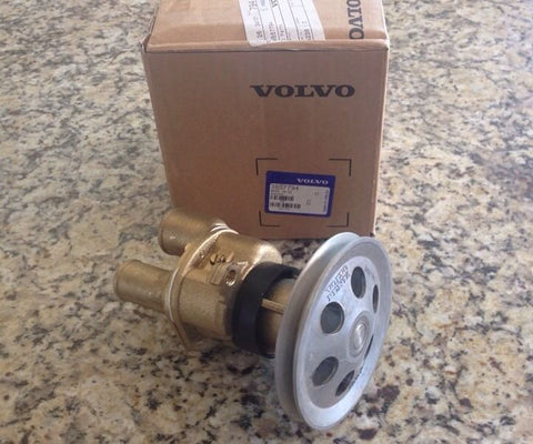 NEW Volvo Penta Raw Water Sea Pump 3857794 WITH EXCHANGE 4.5" Pulley  3851982